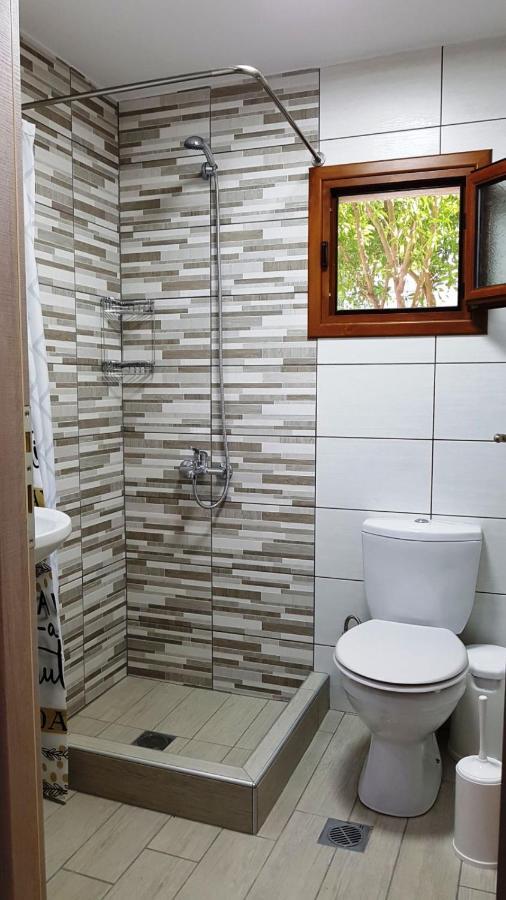 Fyllou Apartment Aszproválta Kültér fotó