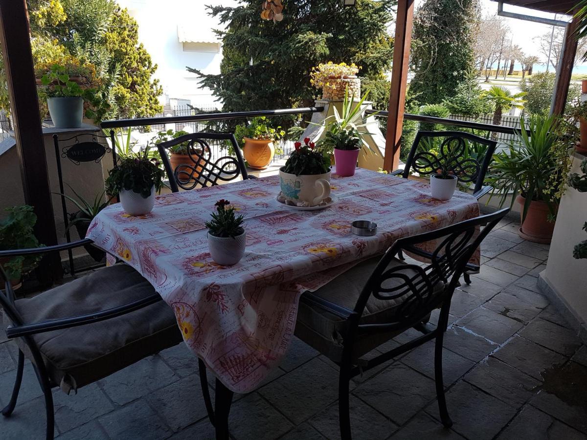 Fyllou Apartment Aszproválta Kültér fotó