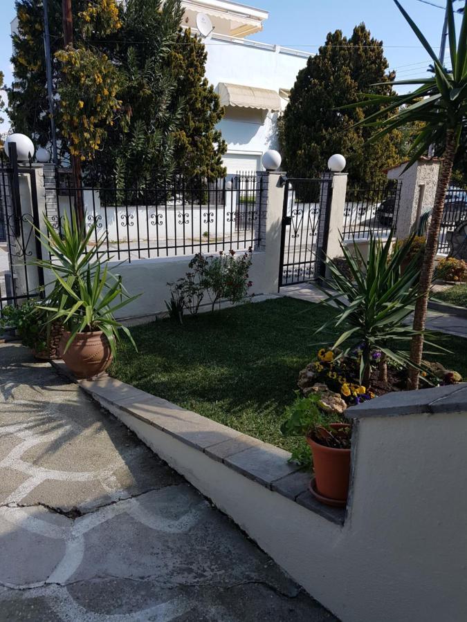 Fyllou Apartment Aszproválta Kültér fotó